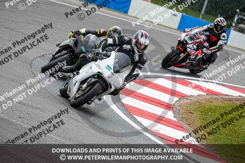 donington no limits trackday;donington park photographs;donington trackday photographs;no limits trackdays;peter wileman photography;trackday digital images;trackday photos